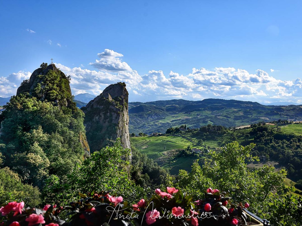 Sassi di Roccamalatina-la visita da non perdere&nbsp;.