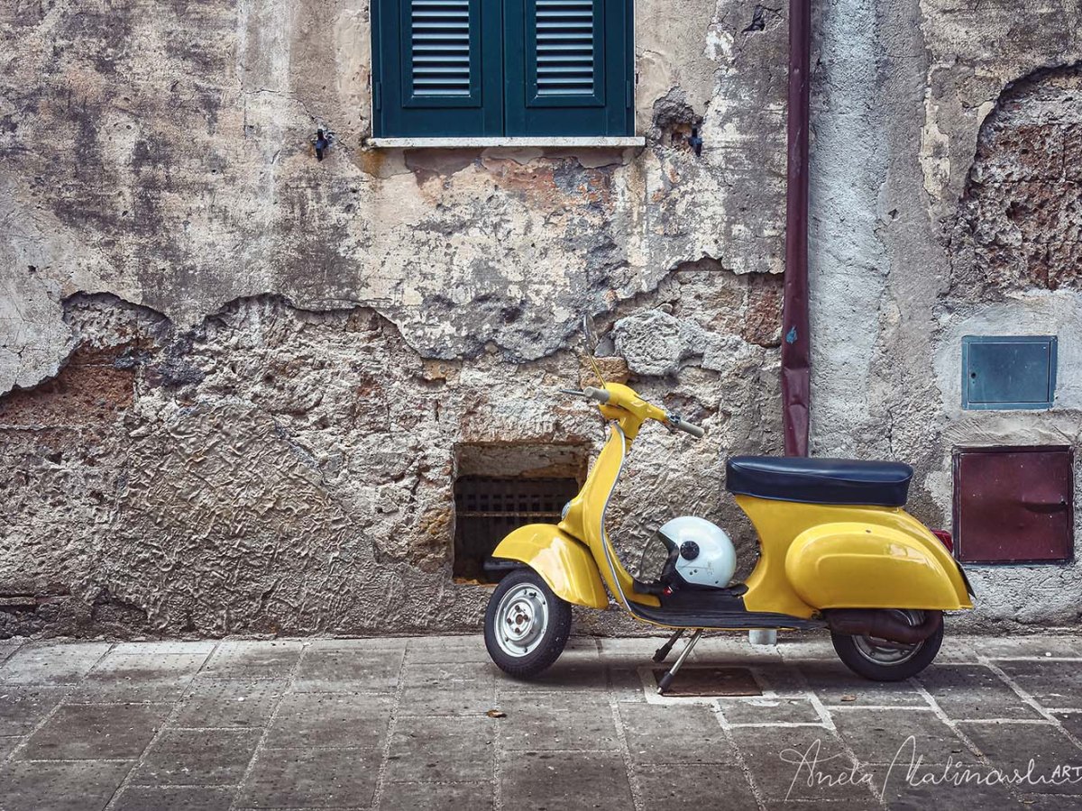 Vespa -Aneta Malinowska&nbsp;photography