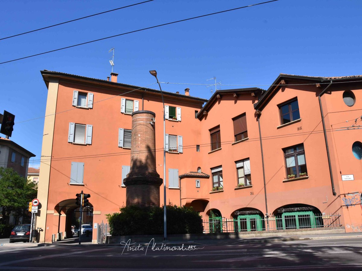 Molino Parisio (Mulén ed Parîṡ -1410) dove finisce via Murri e ha inizio via&nbsp;Toscana.